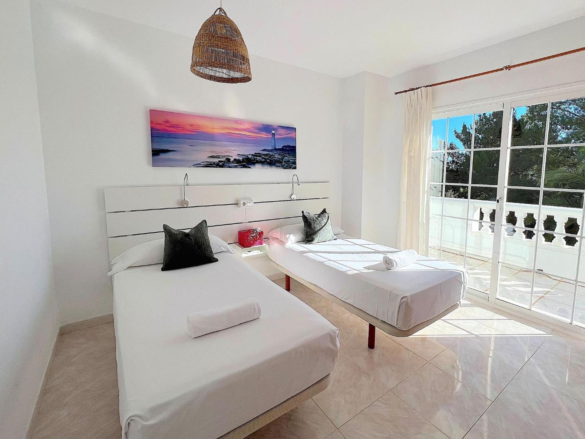 Villa Inibiza - Oasis *