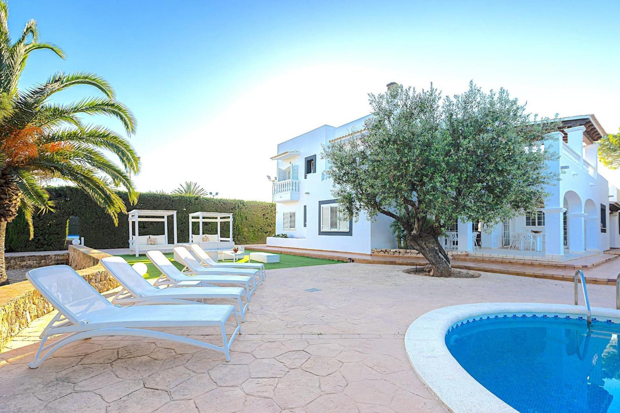 Inibiza - Oasis Villa